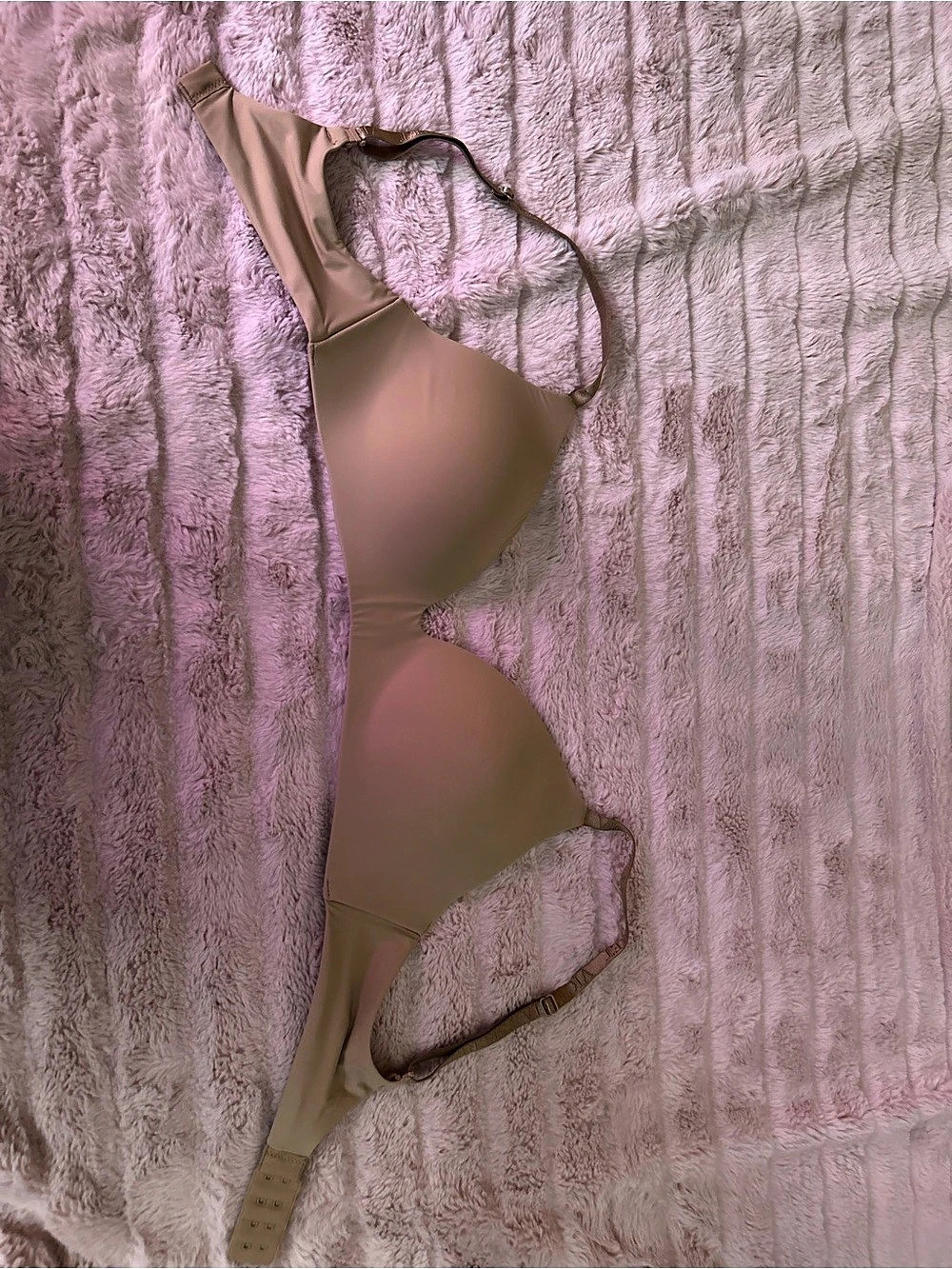 Victoria's Secret Demi bra in nude Size 34C/75 Like New